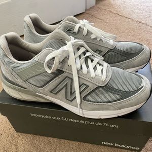 Mens New Balance 990v5 grey made in USA sz 10.5
